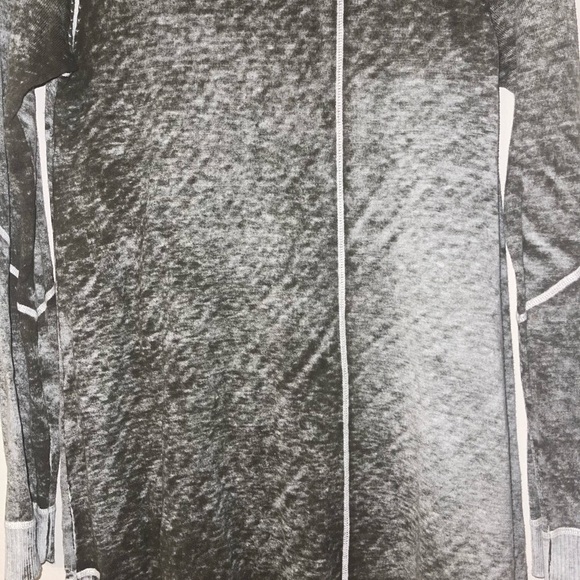 Soft Surroundings Gray/Black Washed-Out Silk Blend Tunic XS - Picture 2 of 5